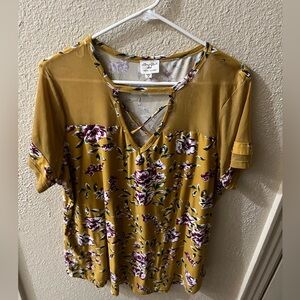 Mustard Colored blouse short sleeve